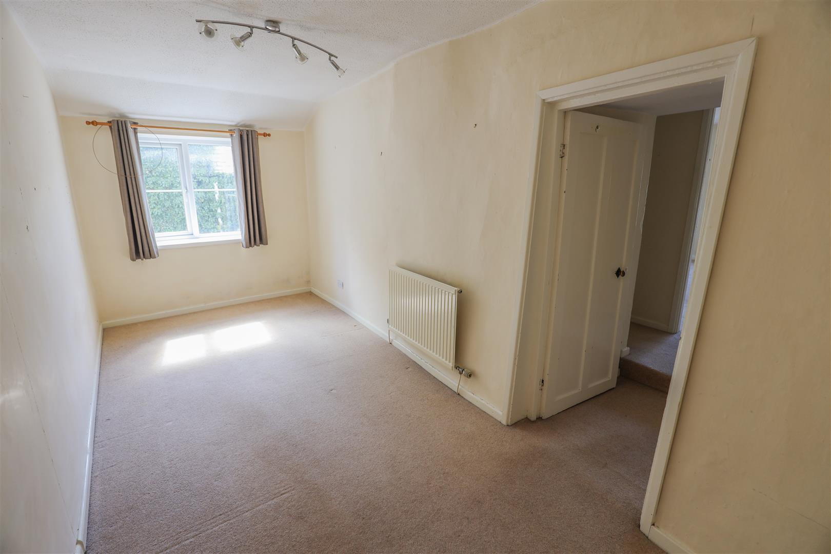 5 High Street, Cowbridge, Vale Of Glamorgan, CF71 7AD